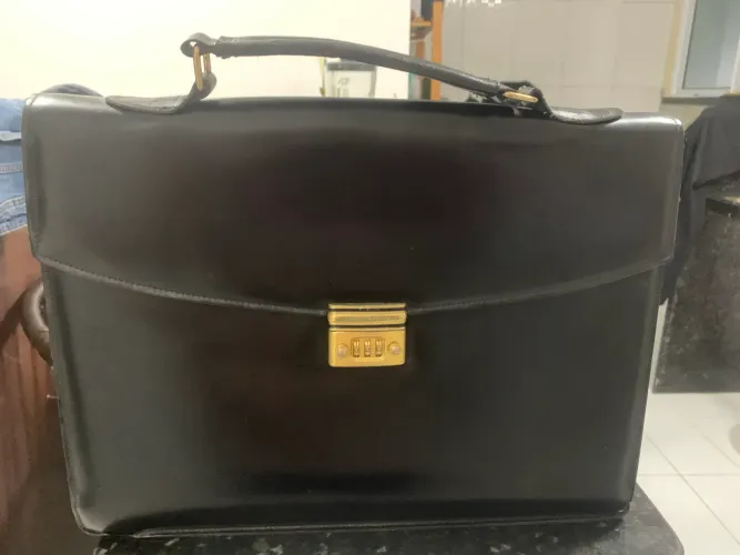 Vendo maleta Montblanc Meisterstuck Genuína 