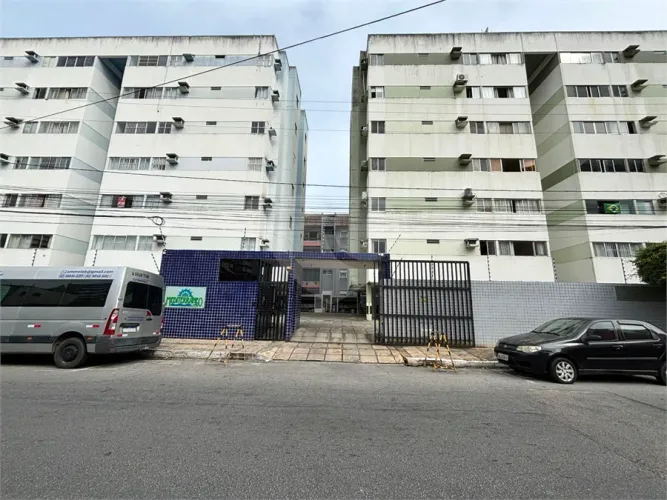 Apartamento com 3 quartos à venda em Poço - AL