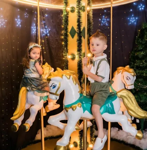 Cavalos Carrossel/ Cenário - Fotográfico 