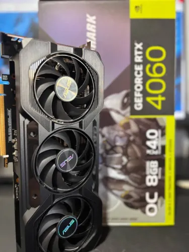 Placa de Vídeo RTX 4060 8gb Triple Fan Asus