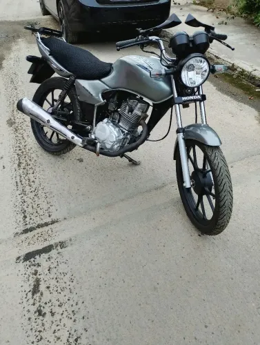 Titan 125 partida elétrica