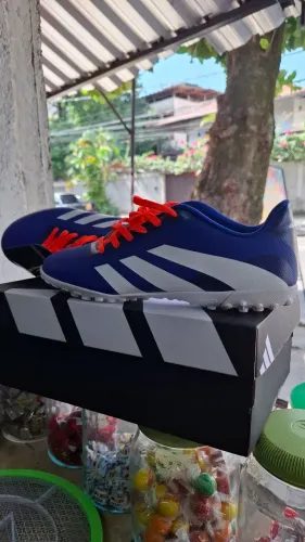 CHUTEIRA ADIDAS ORIGINAL 39