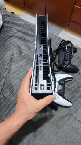Troco un PS5 por una bateria electronica