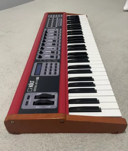 Teclado controlador Költ Kontrolkey 61 PRO