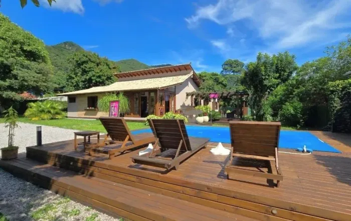 Casa, Pousada à Venda nos Açores, Florianópolis !!