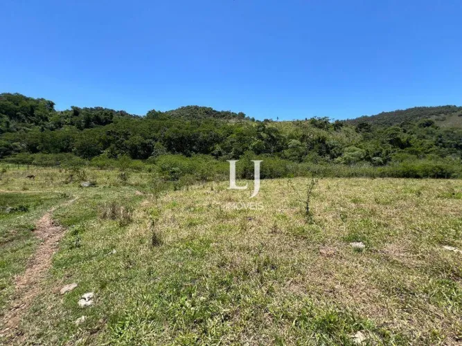 Terreno rural em Secretário à venda, 20.018 m² por R$ 440.000 - Secretário - Petrópolis/RJ