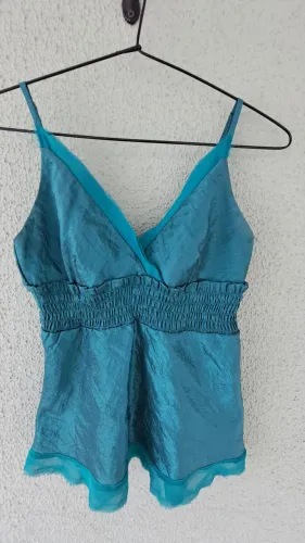 Blusa de alça verde