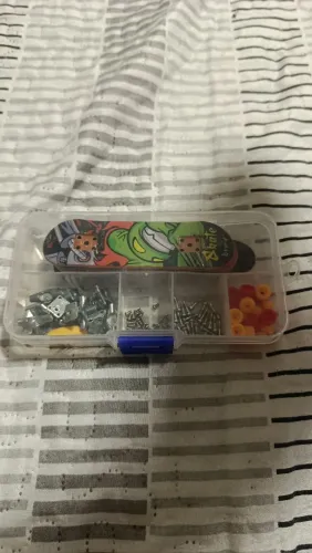 Kit montagem de skate de dedo. 10 Skates com lixa para colagem