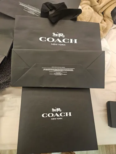 Caixa para bolsa pequena Coach