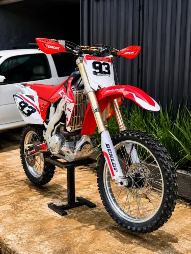 CRF 250X MUITO BEM CUIDADA