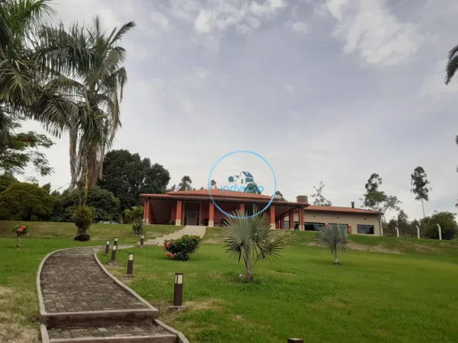 (CH-319) Chácara com 3 dormitórios à venda, 5040 m² por R$ 1.700.000 - Floresta Escura - S