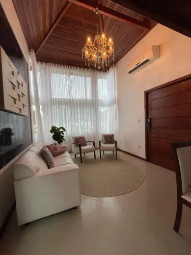 Atlântica Imóveis tem excelente casa mobiliada à Venda no Condomínio Costa Paradiso - Enge