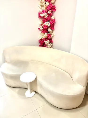 Sofá ondulo TokStok - cor Off White - 2 metros