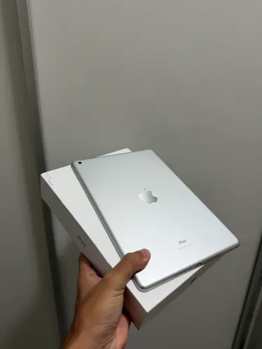 iPad 9 64gb novinho