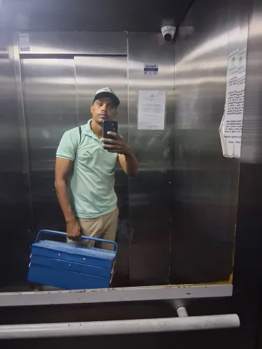 Móveis planejando Fabricação,  montagem e reforma 