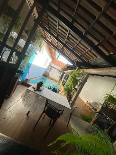 Casa em Itauçu - GO, 2 quartos, 2 banheiros, piscina