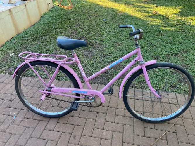 Bicicleta antiga caloi