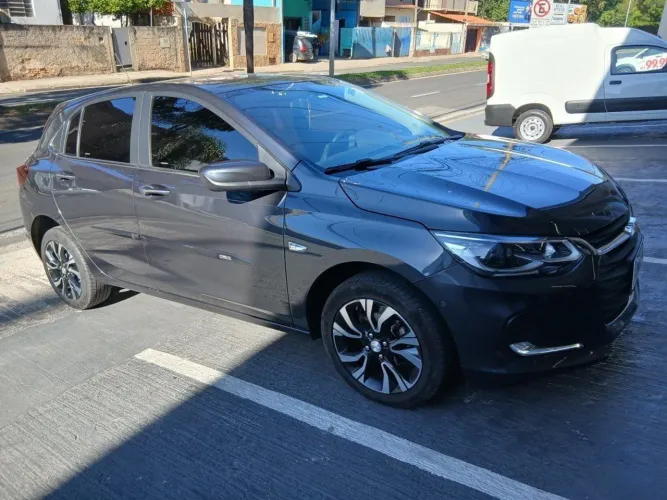 Chevrolet Onix Hatch Premier 1.0 12V TB Flex Aut. 4P 2025