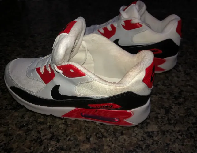 Nike AirMax90 vermelho e branco