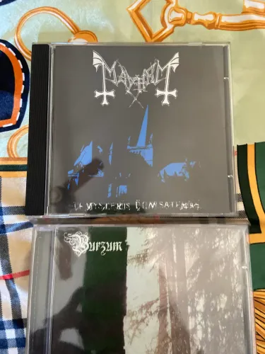 Lote de CD?s Kanye, Mayhem e outros