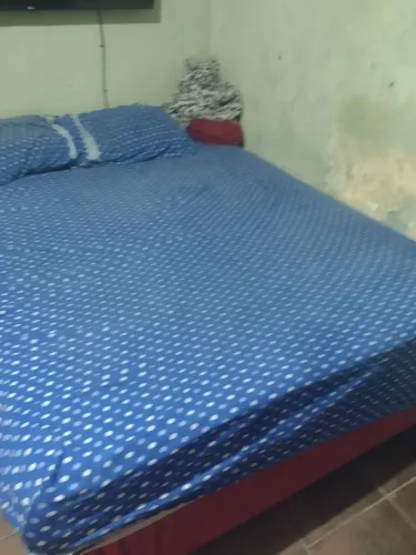 Vendo por motivo de viagem