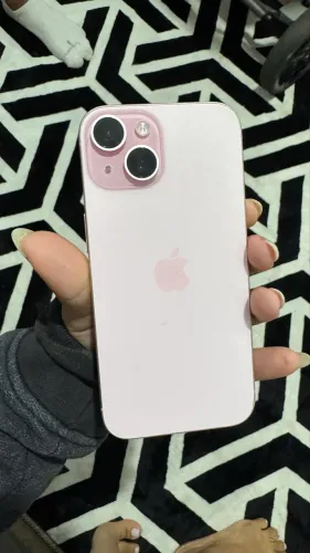 iPhone 15