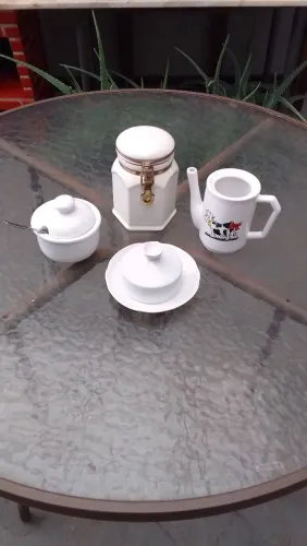 Conjunto café da manhã louça