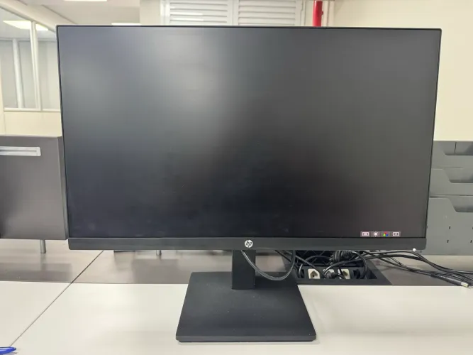 Monitor HP P24a G4
