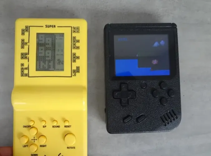 Game Portátil 400 in 1 Nitendinho Game Boy + Brick 999 in 1