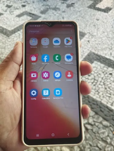 CELULAR