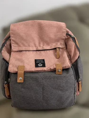 Mochila Bolsa Maternidade Lequeen Luxo Unissex Moderna Cor Rosa/Cinza