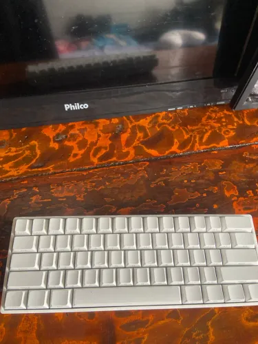 Vendo teclado magnético Akkofun 60 pro