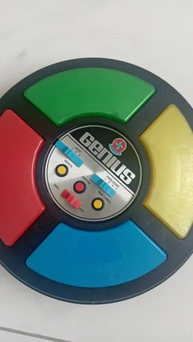 Jogo Genius da estrela 2017