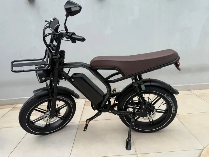 Bicicleta elétrica. Não precisa de Habilitação.