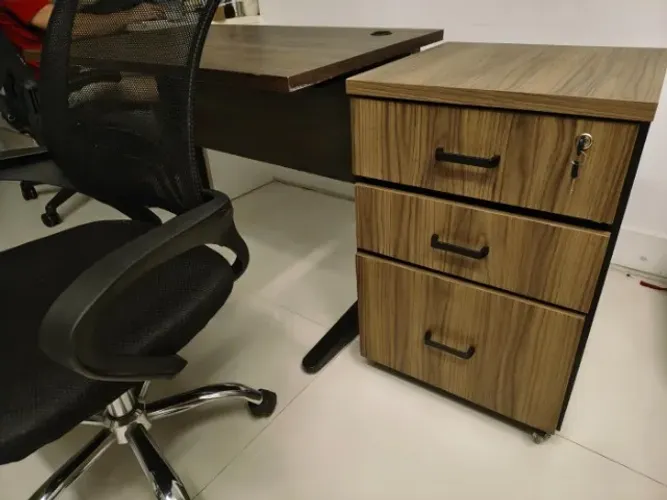 escritorio + gaveteiro