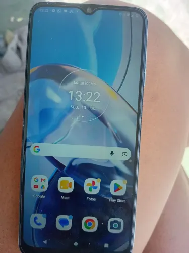 Moto e 22