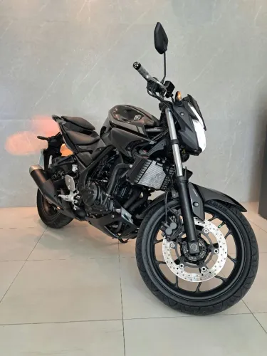 YAMAHA MT-03