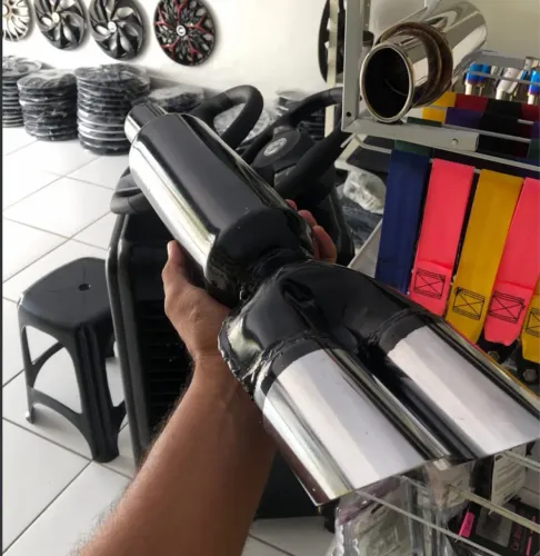 Abafador veicular esportivo 