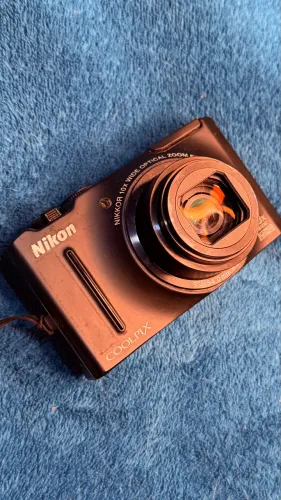Cybershot NIKON COOLPIX S8100 12.1MP | ZOOM 10X | FULL HD (RARA NO BRASIL)