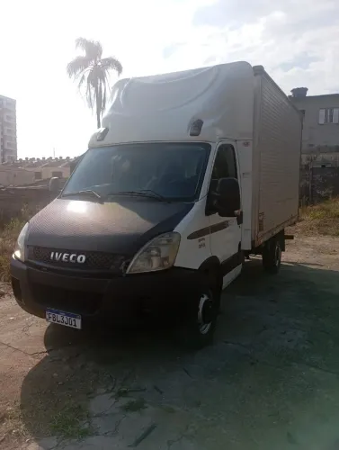 Iveco Daily Chassi 35s14 2P (e5) 2013