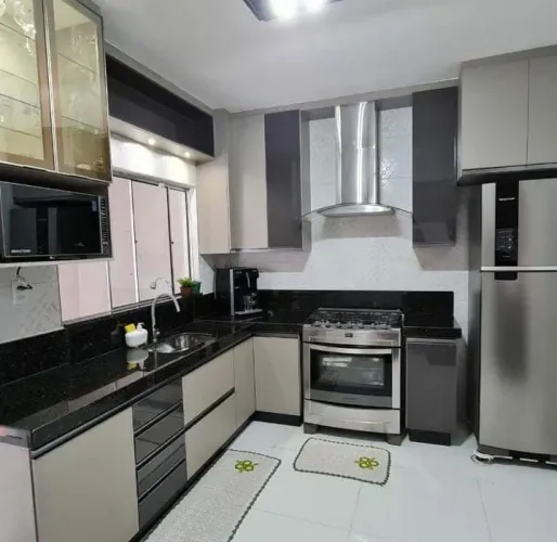 Armário planejado desmontado para cozinha grande