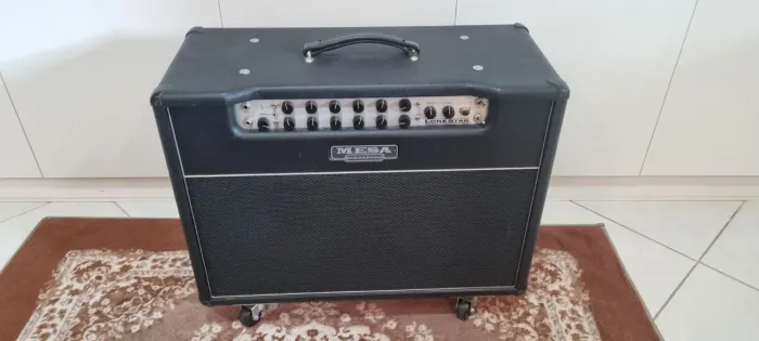 [PREÇO DE OCASIÃO] Mesa Boogie Lone Star 2x12 - 100W Impecável