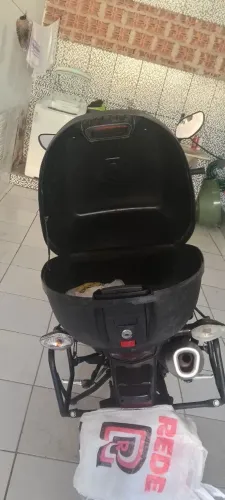 Baú de moto 