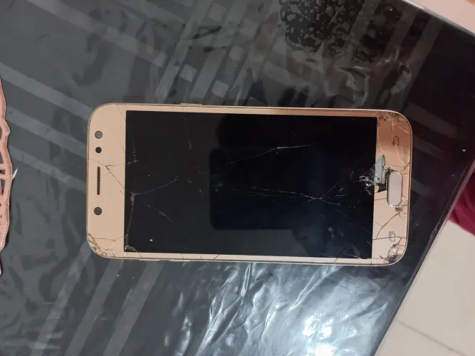 SAMSUNG J5 NÃO FUNCIONA, SOMENTE APROVEITANDO DE PEÇAS