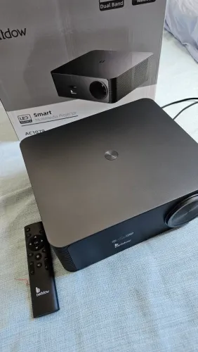 Projetor Smart Bettdow