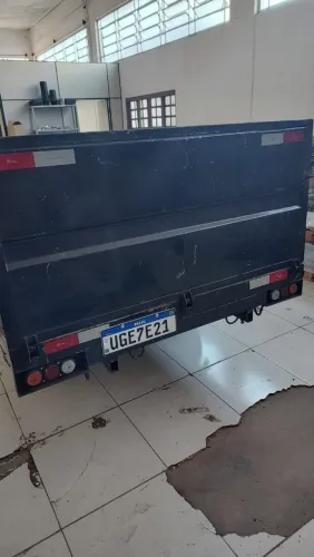 Carreta reforçada para carro,vans e utilitários. 1500 kg