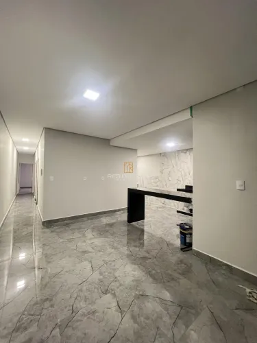 CASA A VENDA BAIRRO JARDINOPOLIS