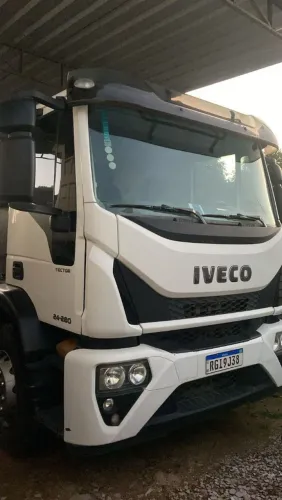 Iveco tector 24280