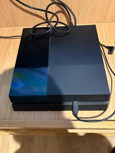 PS4 FAT 500gb com 6 jogos