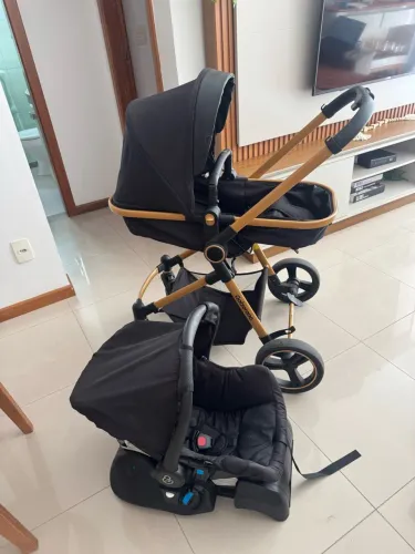 Carrinho de bebê Ivy Galzerano